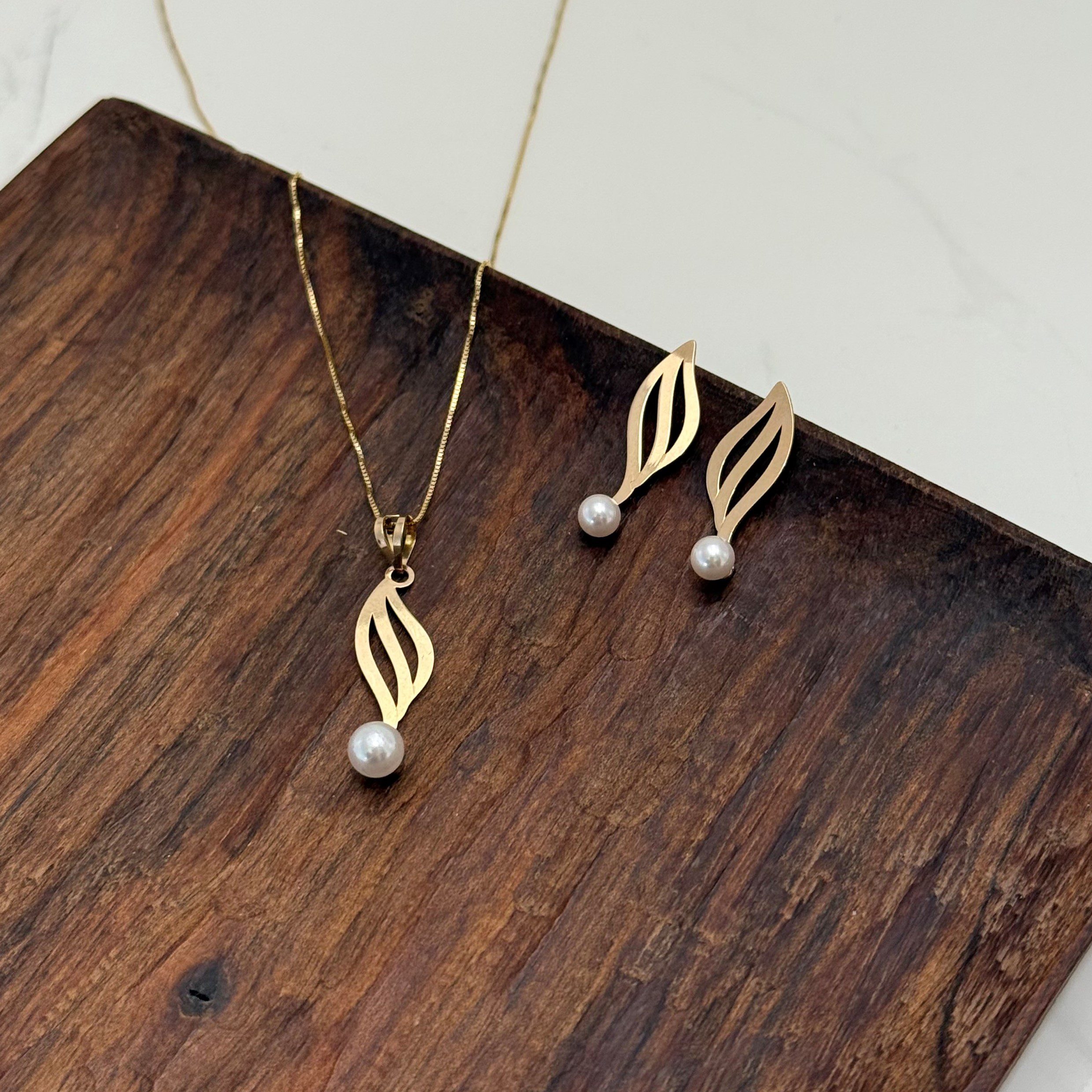 IMG_3354 نیمست طلا برگ مرواریدی - Image 1