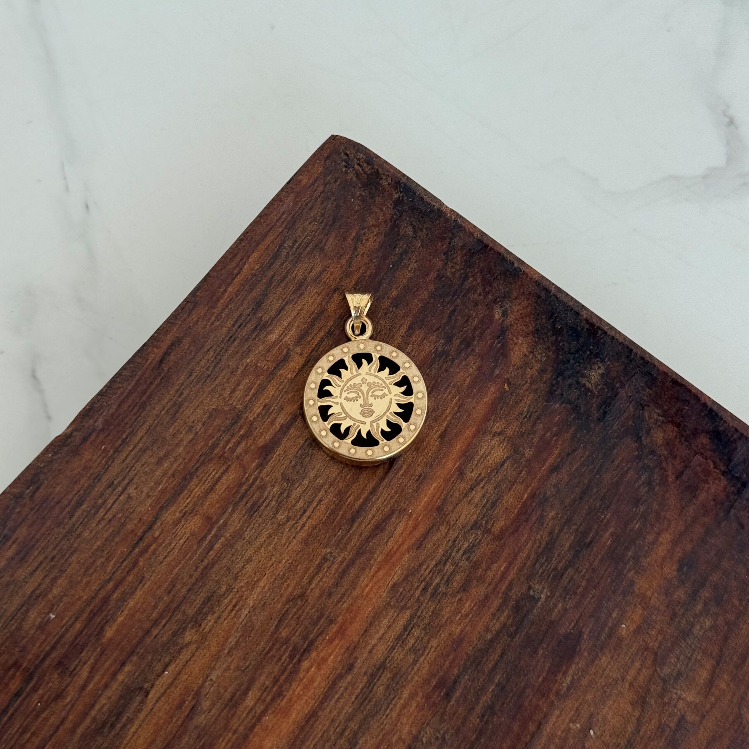 IMG_9856 پلاک طلا خورشیدی - Image 1