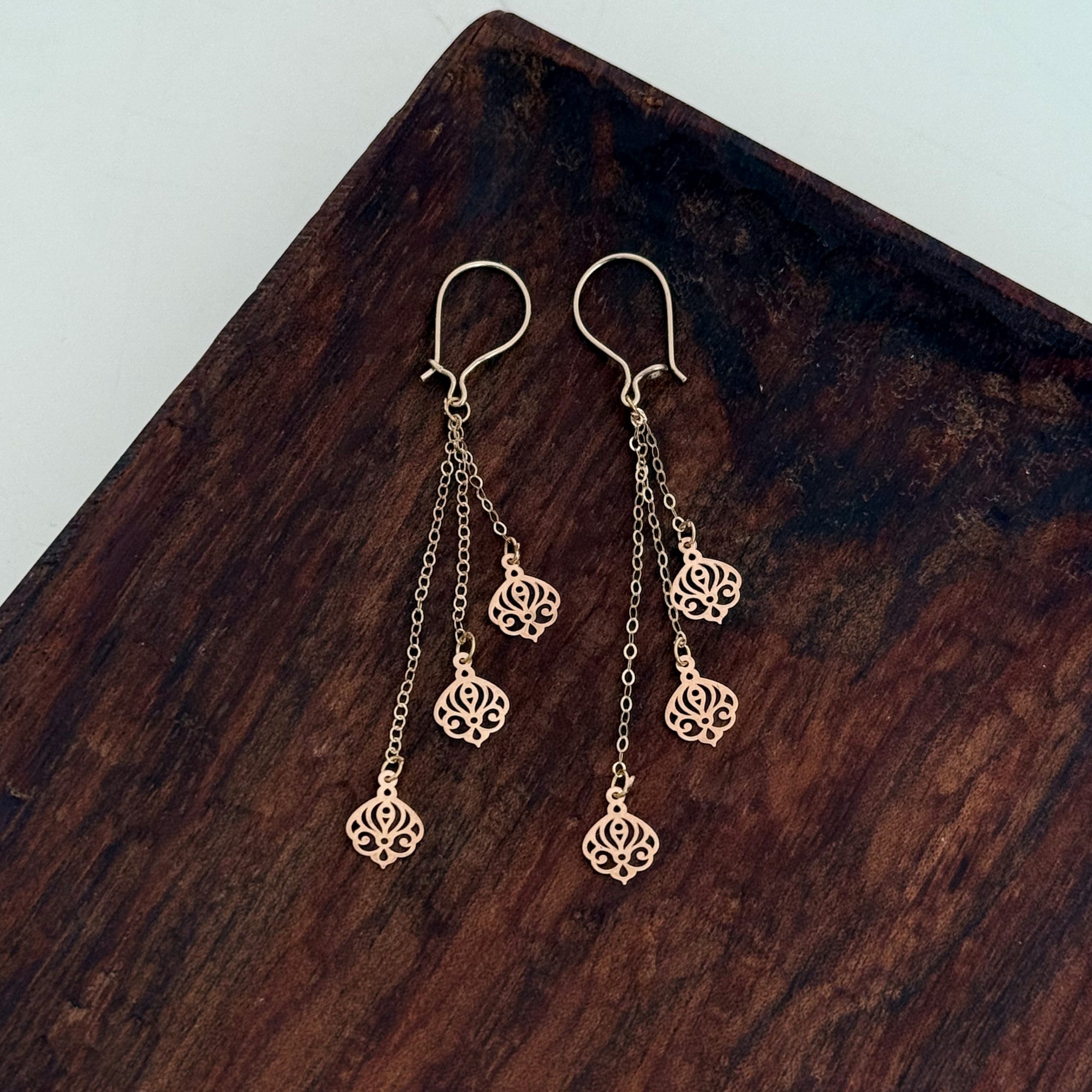 IMG_1667 گوشواره سکه ای عصایی کد 107 - Image 1