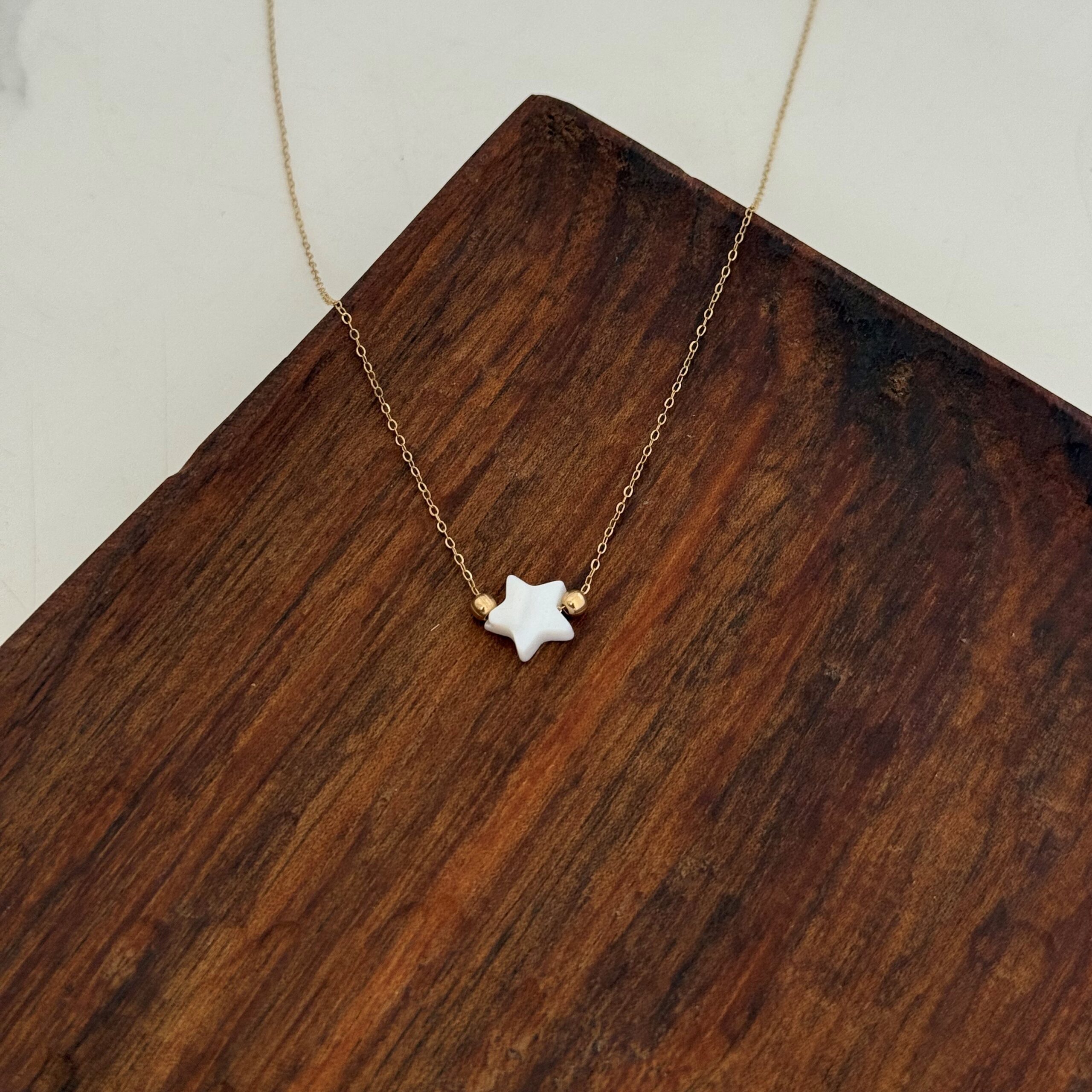 IMG_5483 گردنبند طلا ستاره صدفی کادویی - Image 1