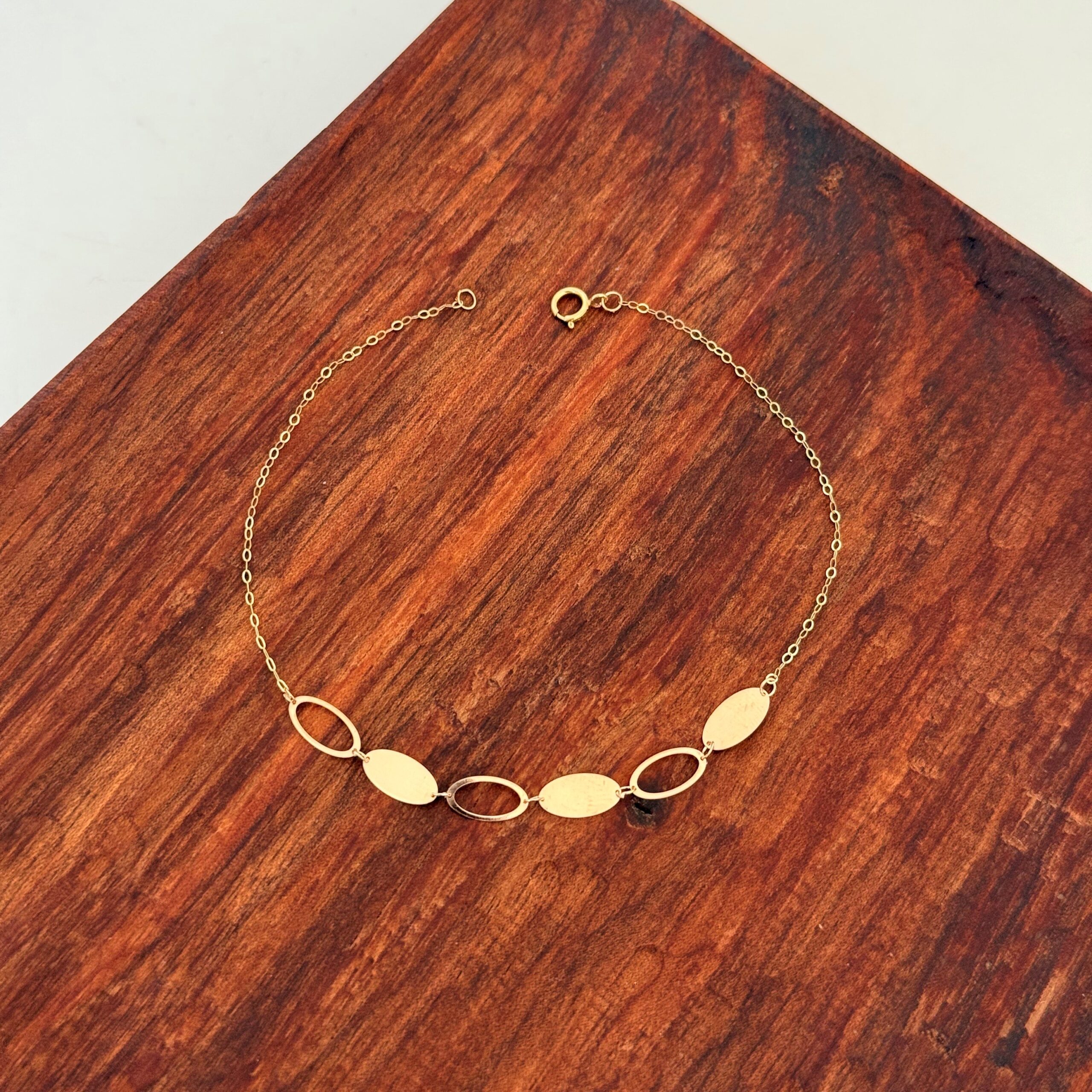 IMG_7060 دستبند آیینه ای لوکس بیضی - Image 1