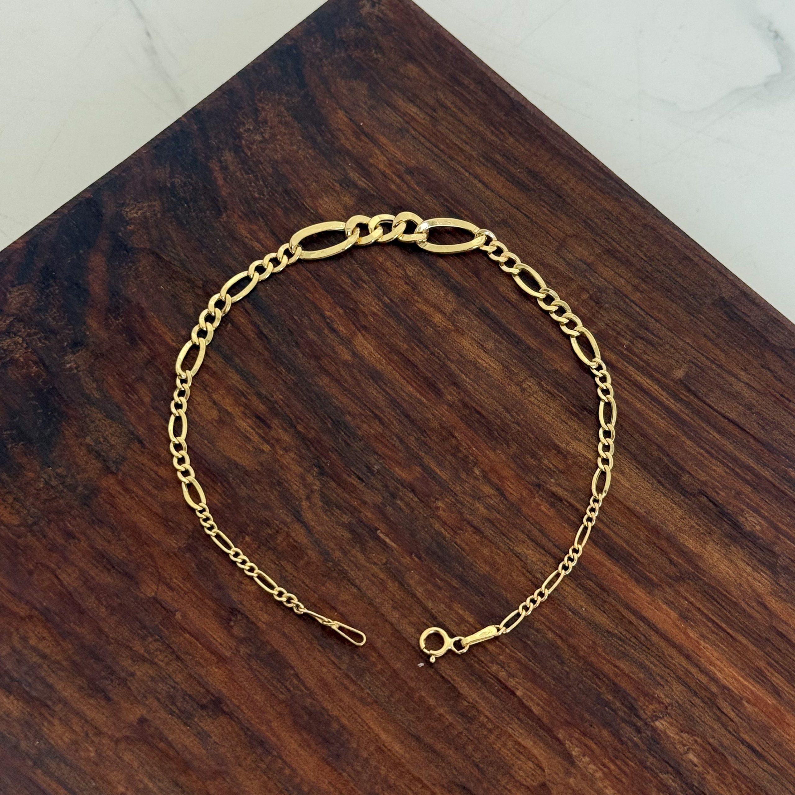 IMG_2003 دستبند طلا فیگارو کونیک - Image 1