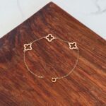 دستبند گل طلا کد 700