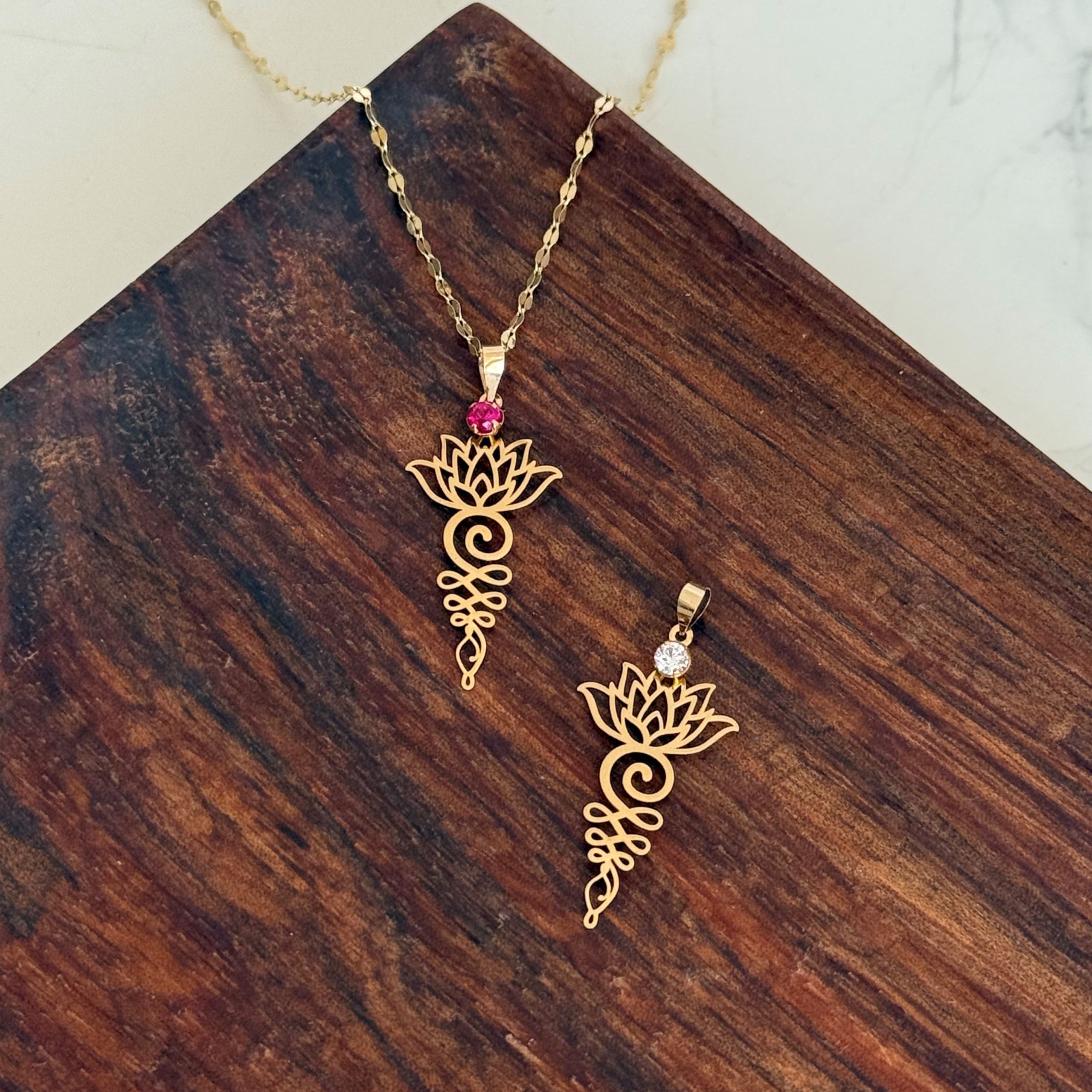 IMG_1912 پلاک طلا لوتوس نگین دار - Image 1