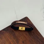 دستبند چرم و طلا کد 4031