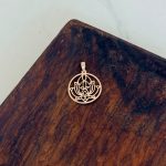پلاک طلا لوتوس گرد