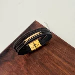 دستبند چرم و طلا کد025